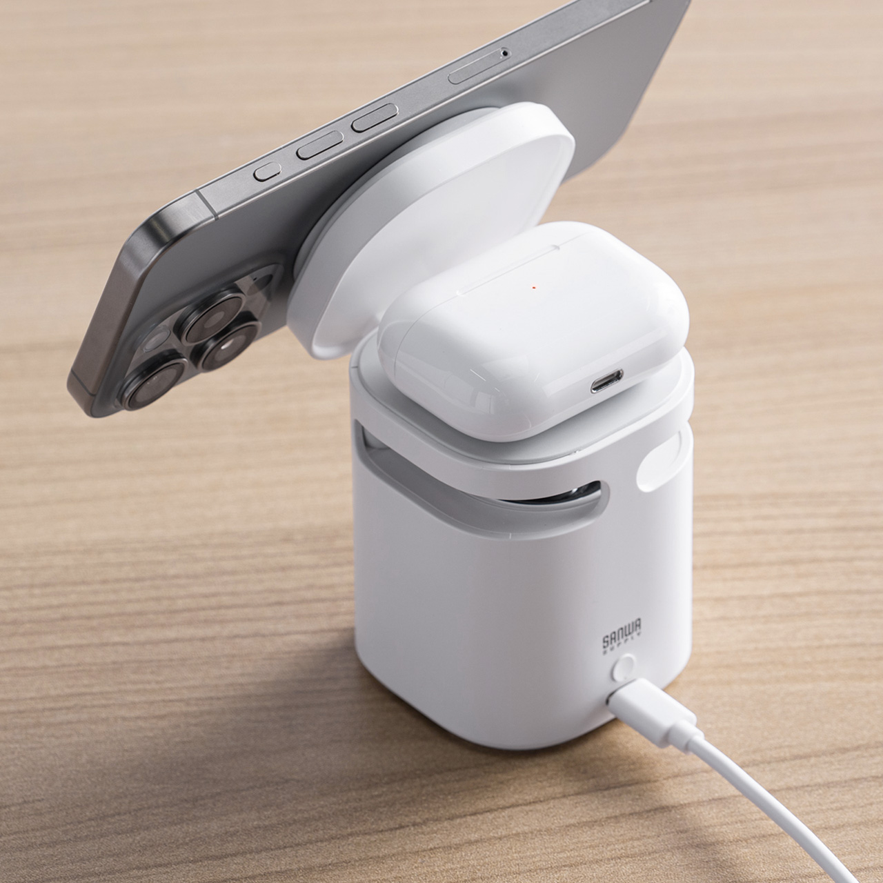 BluetoothXs[J[ CX[d X}z[d MagSafeΉ 7.5W X^h@\ zCg 400-SP117