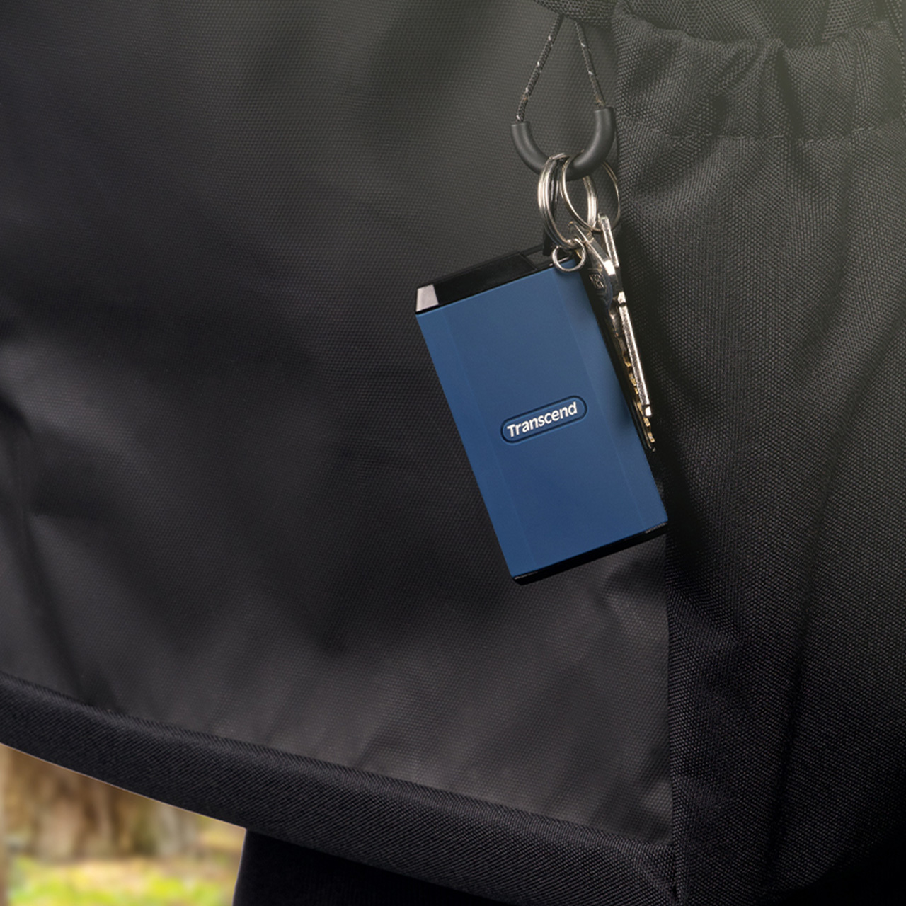 Transcend |[^uSSD 1TB ő2000MB/s ^ ϏՌ IPX5h Type-C / USB A Ot USB20Gbps iPhone15Ή lCr[ TS1TESD410C